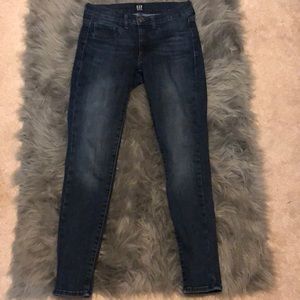 Gently used gap leggings jeans